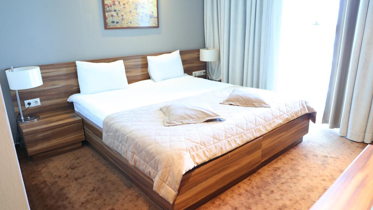 Avenue Hotel Баку Екстер'єр фото